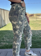 Load image into Gallery viewer, Camo Kreek Jeans