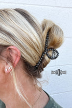 Load image into Gallery viewer, Pecos Pearl Hair Clip