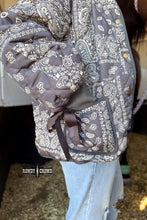 Load image into Gallery viewer, Paisley Anne Jacket