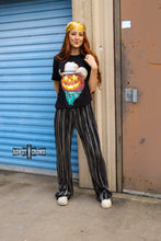 Load image into Gallery viewer, Punchy Pumpkin Tee