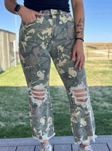 Load image into Gallery viewer, Camo Kreek Jeans
