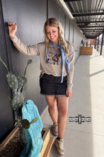 Load image into Gallery viewer, TAN Lomita Longhorn Pullover
