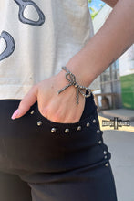Load image into Gallery viewer, Cowgirl Pearls Bracelets
