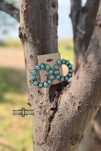 Load image into Gallery viewer, Chaco Canyon Studs
