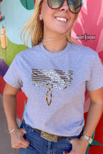 Load image into Gallery viewer, Leopard Boot Stitch Tee
