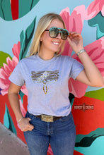 Load image into Gallery viewer, Leopard Boot Stitch Tee
