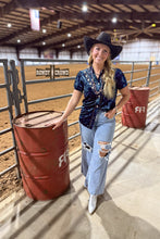 Load image into Gallery viewer, TEAL Vallejo Velvet Button Up
