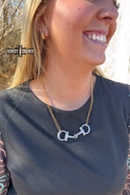 Load image into Gallery viewer, Dandy Bit Necklace

