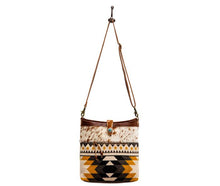 Load image into Gallery viewer, Krone Shoulder Bag
